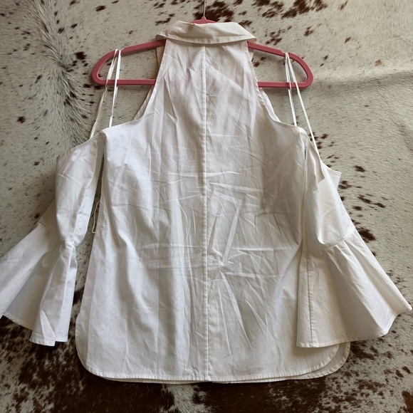 C/MEO Collective cold shoulder bell sleeve top - Picture 4 of 5